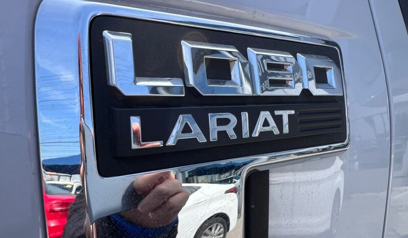 Ford Lobo Lariat 2022 lleno