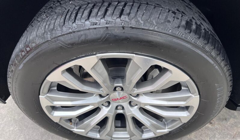 Gmc Yukon Denali 2023 lleno