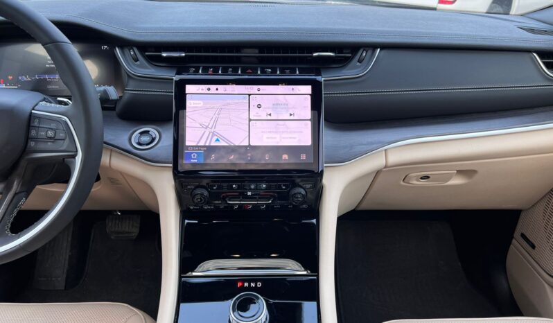 Jeep Grand Cherokee limited 2024 lleno