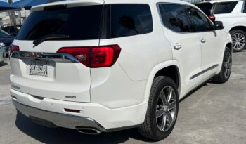 GMC Acadia Denali 2017 lleno