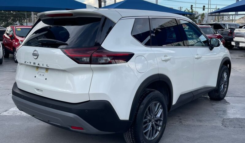 Nissan X-Trail Sense 2023 lleno