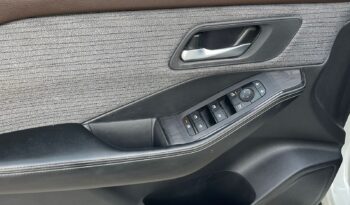 Nissan X-Trail Sense 2023 lleno