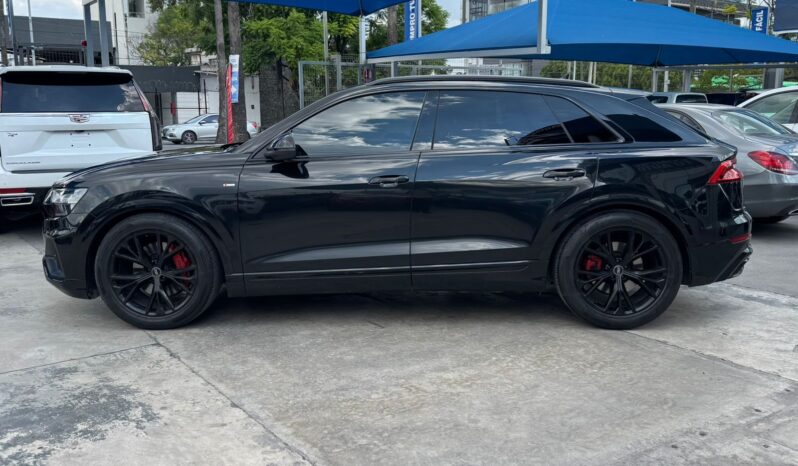 Audi Q8 S Line 2022 lleno
