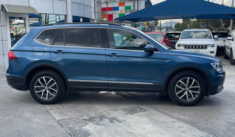 Volkswagen Tiguan Comfortline 2018 lleno