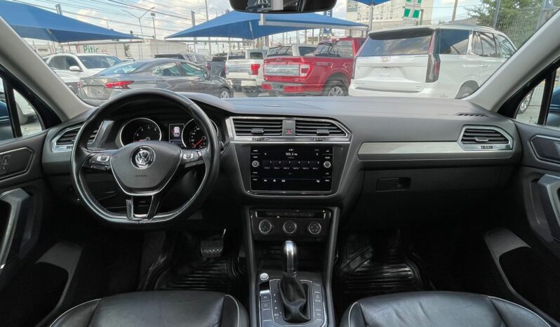 Volkswagen Tiguan Comfortline 2018 lleno