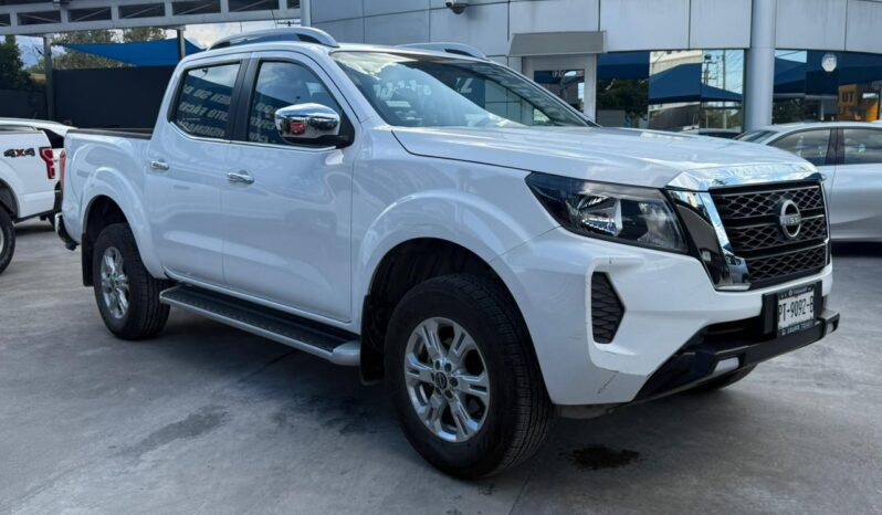 Nissan Frontier LE 2023 lleno