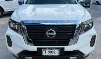 Nissan Frontier LE 2023 lleno