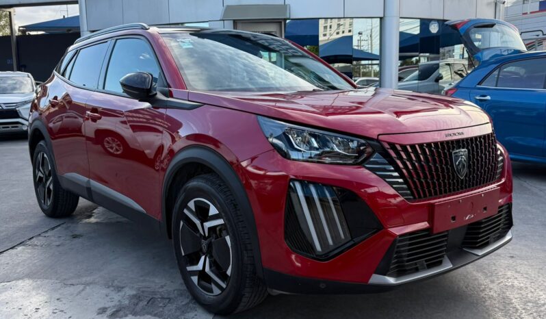 Peugeot 2008 Allure Pack PureTech 2025 lleno