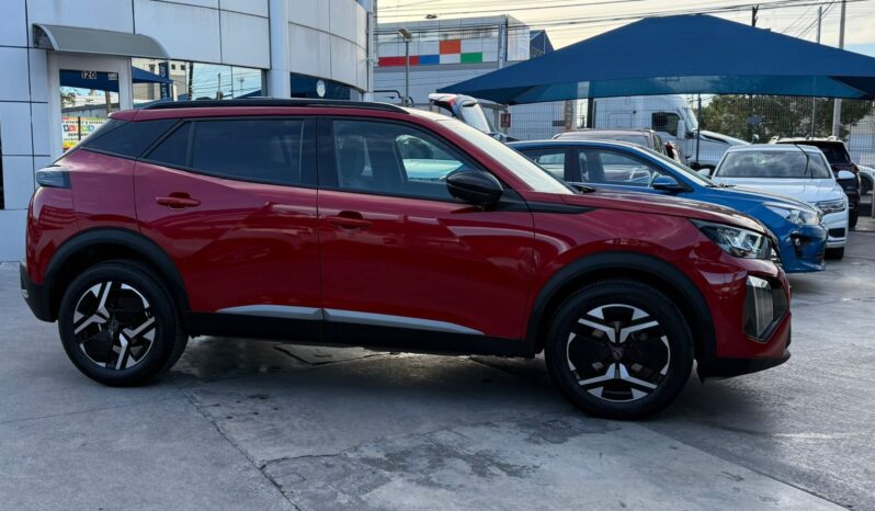 Peugeot 2008 Allure Pack PureTech 2025 lleno