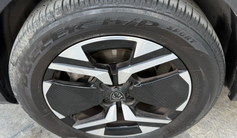 Peugeot 2008 Allure Pack PureTech 2025 lleno