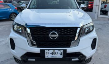 Nissan Frontier LE 2023 lleno