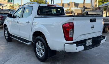 Nissan Frontier LE 2023 lleno