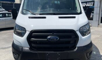 Ford Transit 15 Pasajeros 2022 lleno