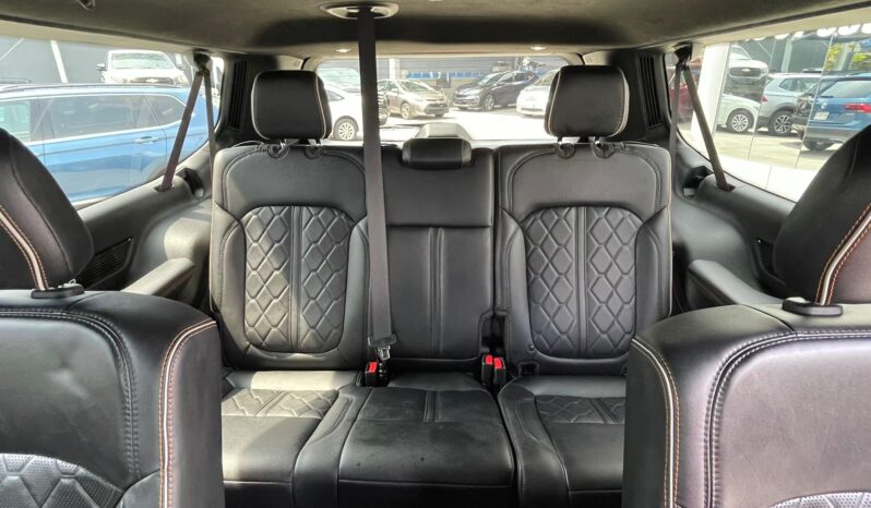 Jeep Grand Wagoneer L 2023 lleno
