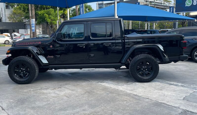 Jeep Gladiator JT Mojave 2022 lleno