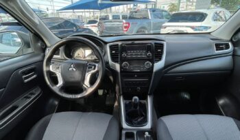MITSUBISHI L200 GLX 2022 lleno