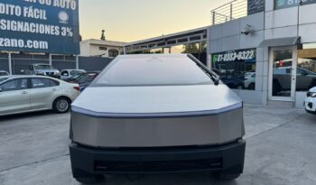 TESLA CYBERBEAST 2024 lleno