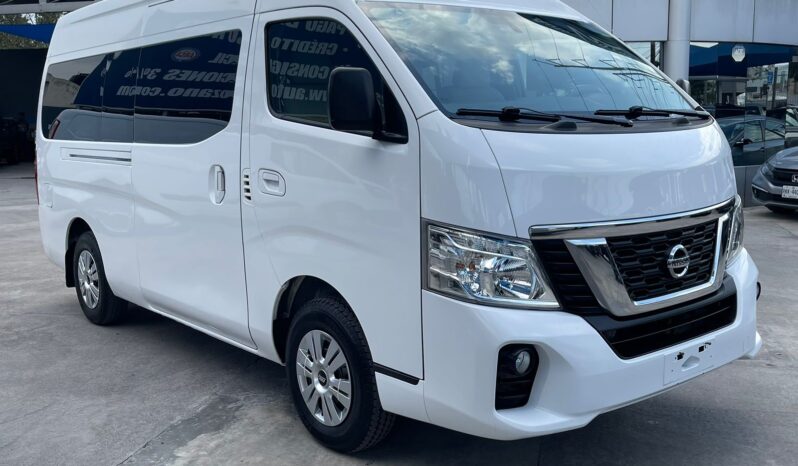 Nissan NV350 Urvan 15 Pasajeros 2021 lleno
