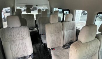 Nissan NV350 Urvan 15 Pasajeros 2021 lleno