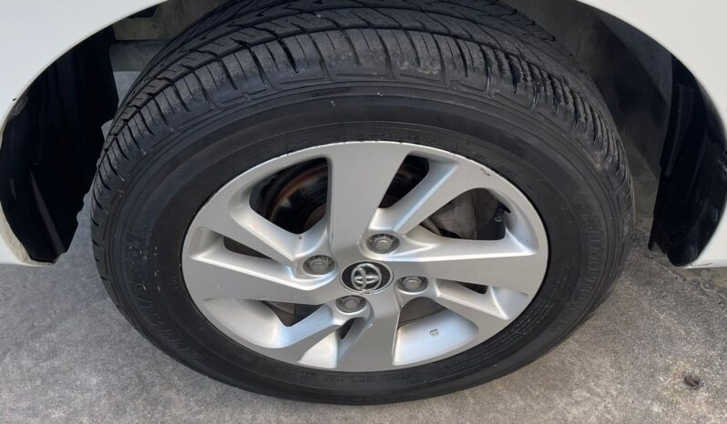 Toyota Avanza  PREMIUM lleno