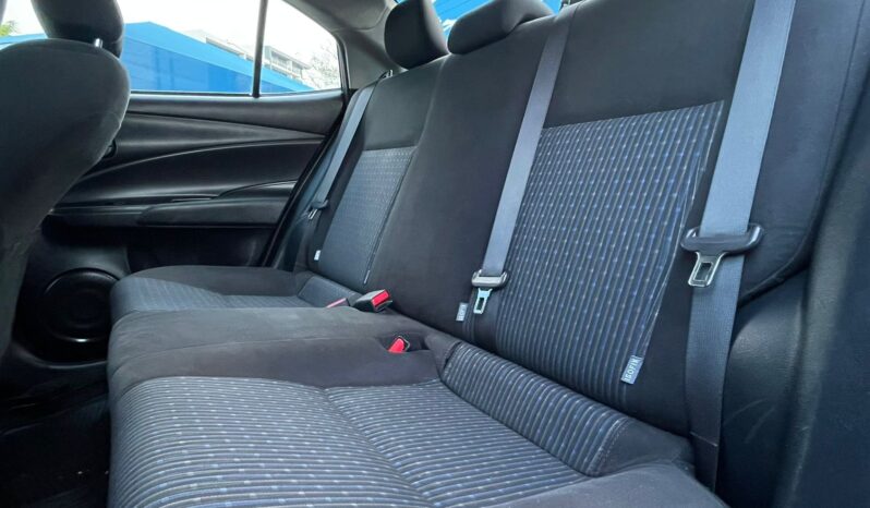 Toyota Yaris Core 2018 lleno