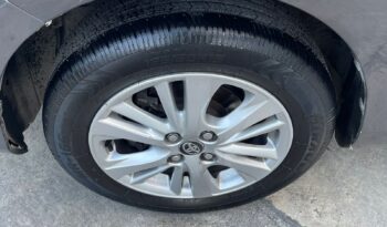 Toyota Yaris Core 2018 lleno