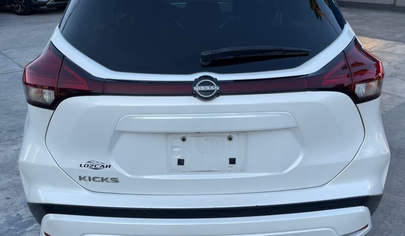 Nissan Kicks Platinum Bitono 2024 lleno