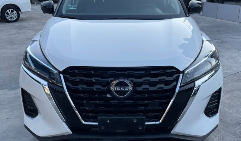 Nissan Kicks Platinum Bitono 2024 lleno