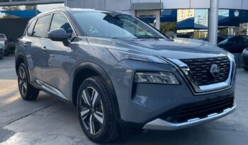Nissan X-Trail Platinum 2024 lleno