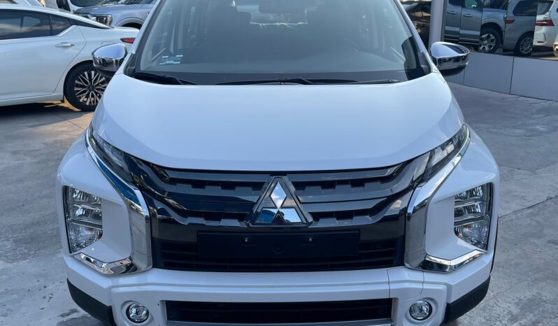 Mitsubishi Xpander Cross 2023 lleno
