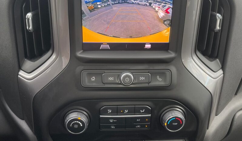 Chevrolet Silverado 1500 2020 lleno