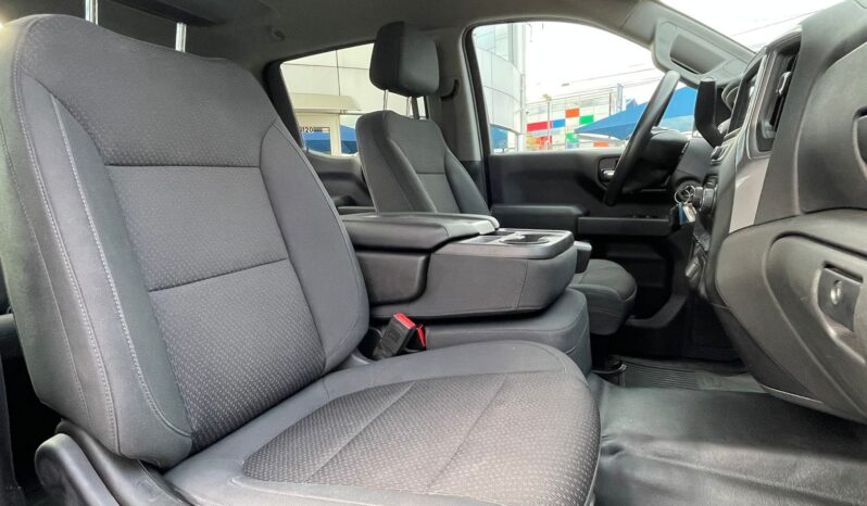 Chevrolet Silverado 1500 2020 lleno