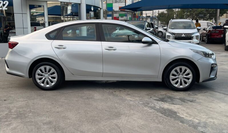 KIA FORTE L 2020 lleno