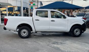 NISSAN NP300 2020 lleno