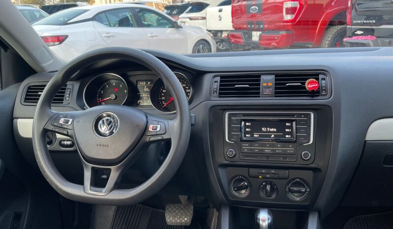 VOLKSWAGEN JETTA MK6 2017 lleno