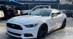 Ford Mustang GT Fastback 2015