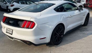Ford Mustang GT Fastback 2015 lleno