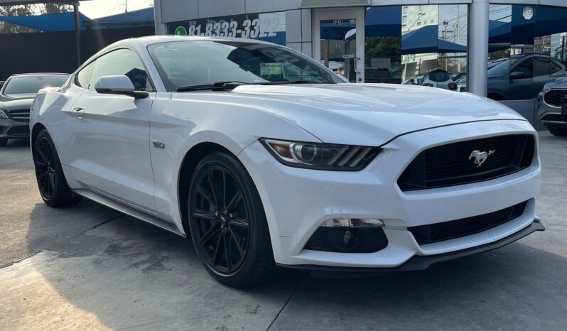 Ford Mustang GT Fastback 2015 lleno