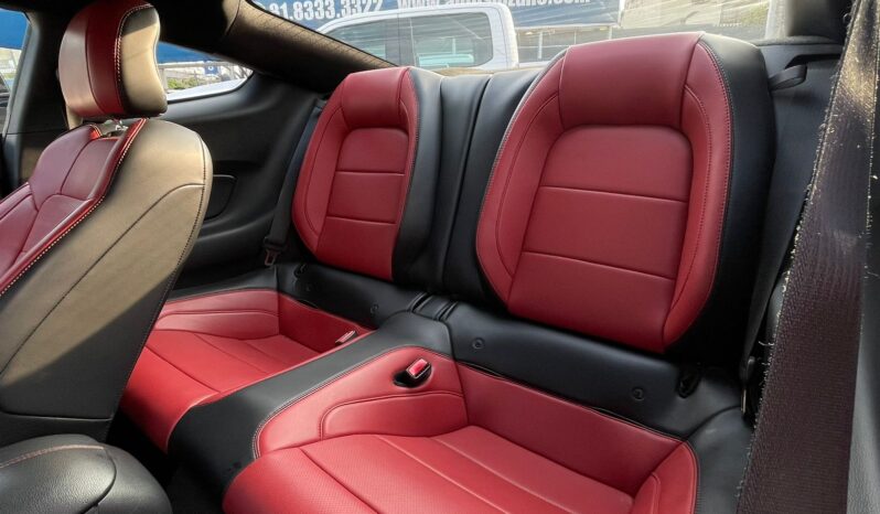 Ford Mustang GT Fastback 2015 lleno