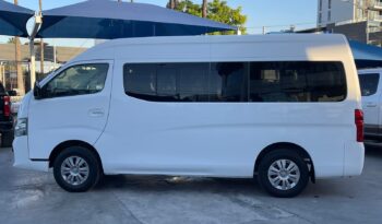 Nissan NV350 Urvan 12 Pasajeros 2018 lleno