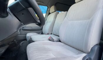 Nissan NV350 Urvan 12 Pasajeros 2018 lleno