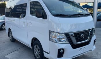 Nissan NV350 Urvan 12 Pasajeros 2018 lleno