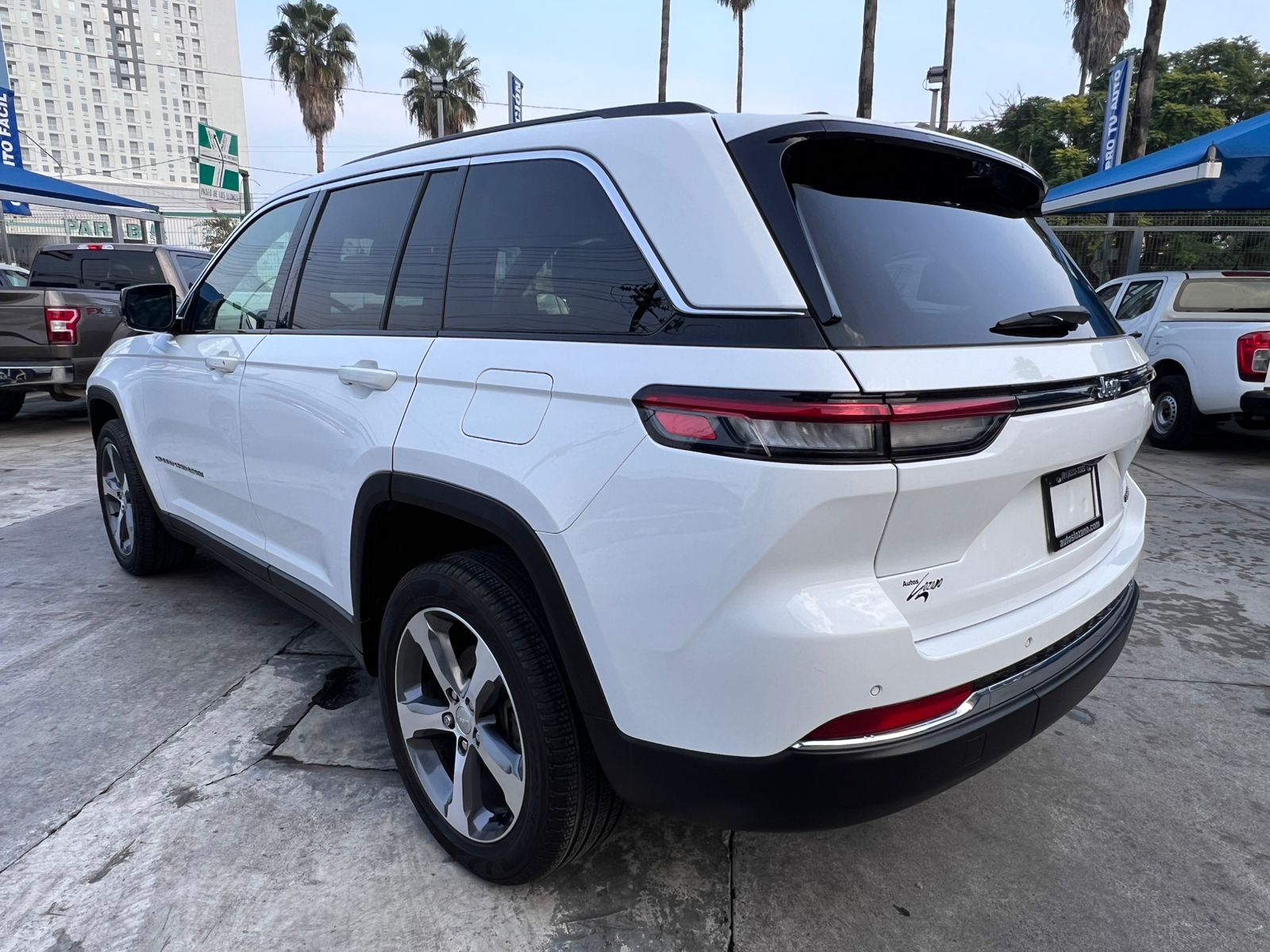 JEEP GRAND CHEROKEE LIMITED 2024