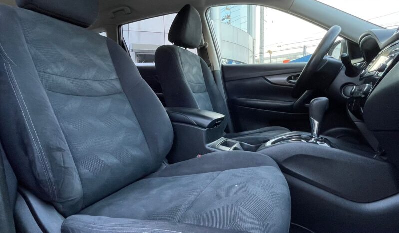 Nissan X-Trail Sense 3 Row 2016 lleno