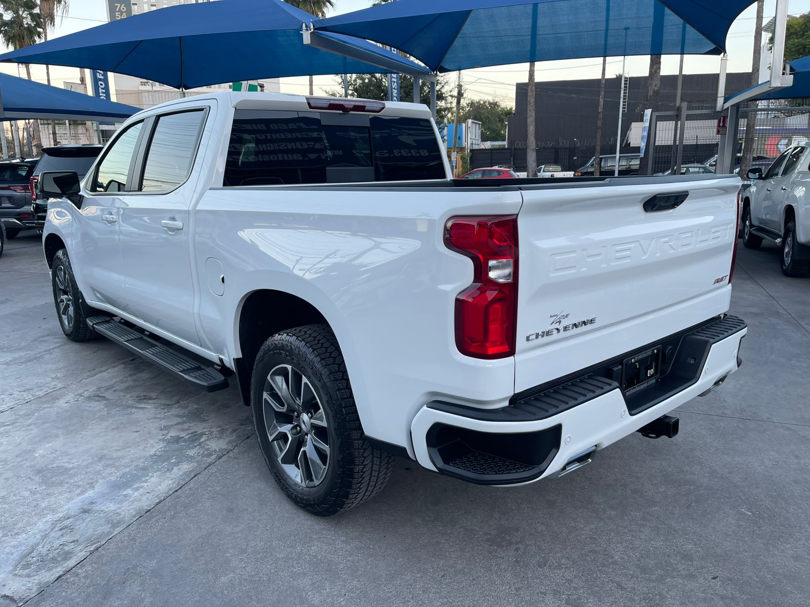 CHEVROLET CHEYENNE RST 2025