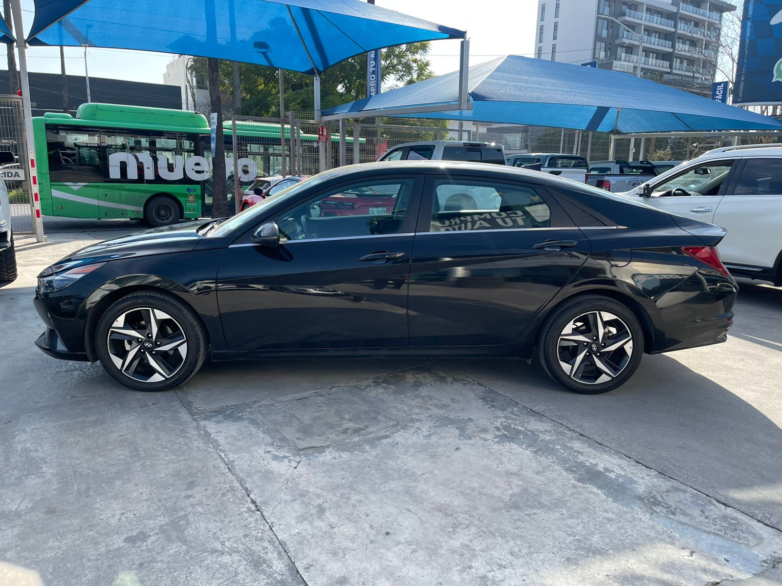 HYUNDAI ELANTRA LIMITED 2023