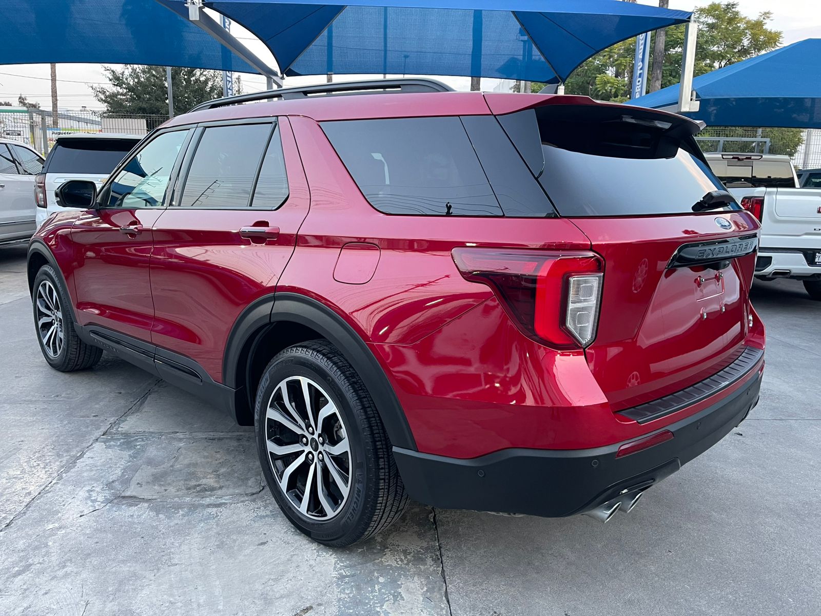 FORD EXPLORER ST 2023