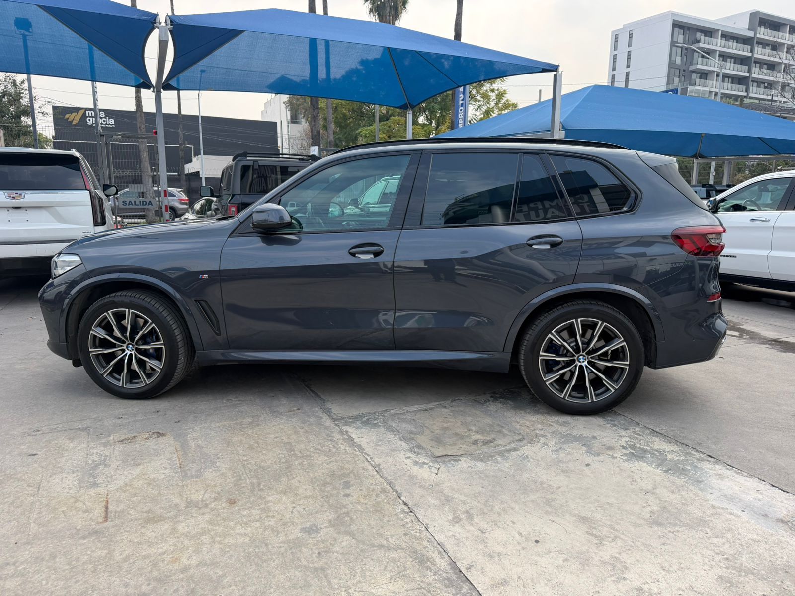 BMW X5 M SPORT 2022