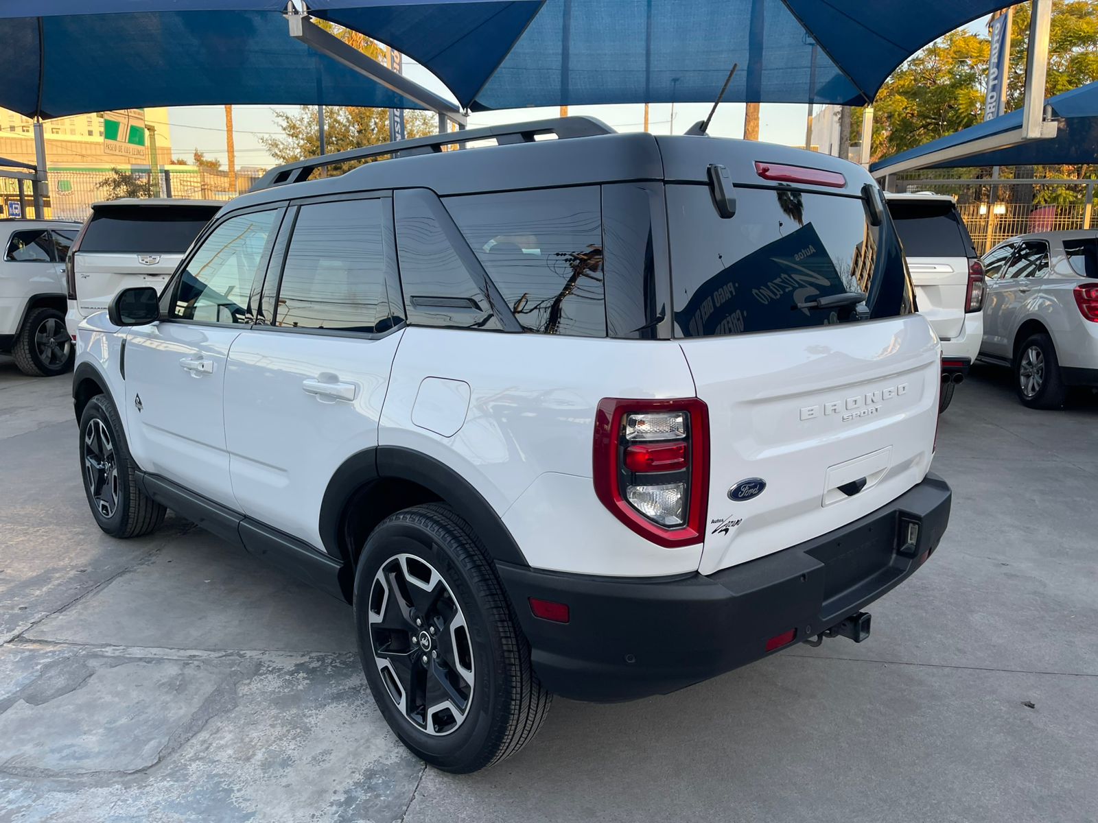 FORD BRONCO OUTER BANKS 2024