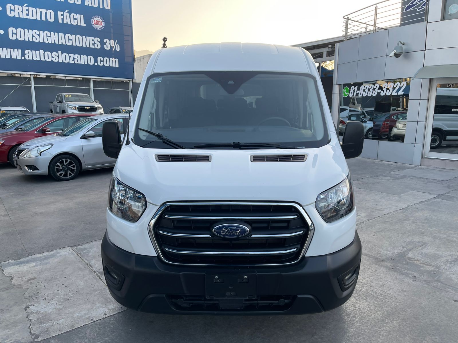 Ford Transit Van 15 Pasajeros Automática Gasolina 2020